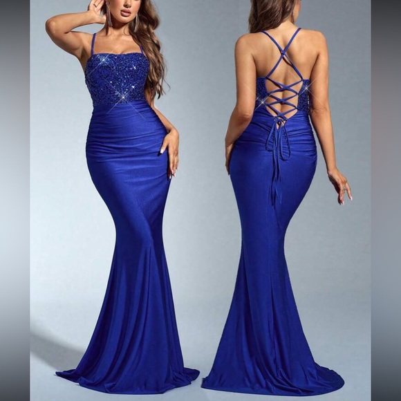 Dresses & Skirts - Elegant BluecEvening Gown